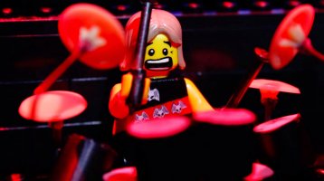 nicko-mcbrain-ironmaiden-lego.jpeg