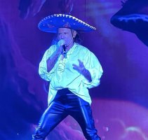 Bruce in Mexico 2022.jpg