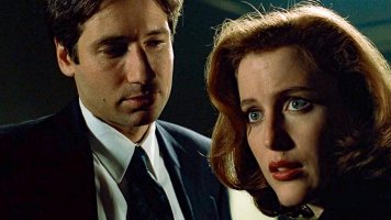 TXF-Mulder-gazing1_1200x675-A.jpg