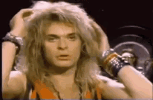 david-lee-roth-van-halen.gif