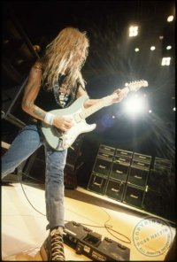 ironmaiden_colour366.jpg