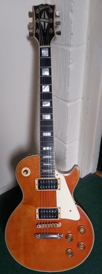 Gibson Les Paul Custom Dennis Straton orange burst.jpg