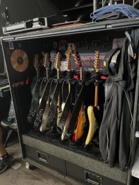 Davey Guitars Syn_01.jpg